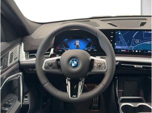 BMW iX2 xDrive30 M Sportpaket Head-Up HK HiFi DAB