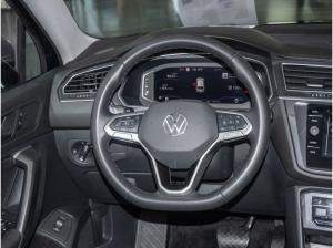 Volkswagen Tiguan Allspace 1.5 TSI DSG Life 7-Sitzer AHK Navi