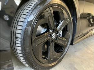 Volkswagen ID.7 GTX 4M NP.79T ACC.5J-G.AHK.AREA-VIEW.NAVI.HARMAN.LED.HUD.DCC.4xSHZ