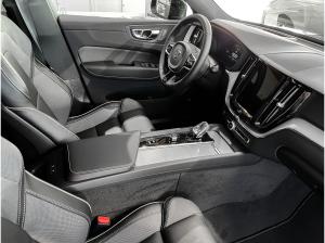 Volvo XC60 T6 Plus Black Edition