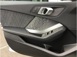 BMW 120 AUTOM+NAVI+LED+KAMERA+SITZHZ