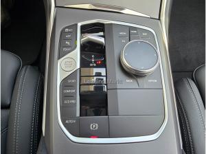 BMW 318 318i Touring Navi ACC AHK adapLED HiFi 18'' LMR