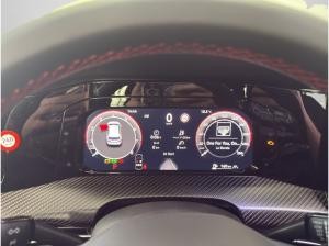 Volkswagen Golf VIII GTI Clubsport 2.0 TSI DSG PERFORMANCE
