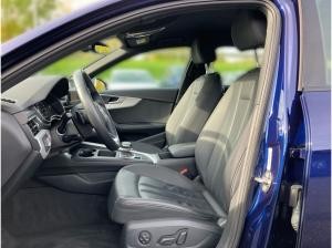 Audi A4 Avant 35 TFSI S-tronic / Navi, Tour, AHK, ACC
