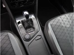 Volkswagen Tiguan Allspace R-Line 2.0TDI 4M DSG/ Pano, Navi