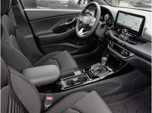 Hyundai i30 Advantage Kombi MY25 DCT Plus Paket Navi LED