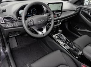 Hyundai i30 Advantage Kombi MY25 DCT Plus Paket Navi LED