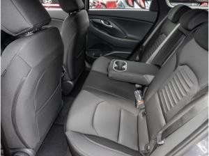 Hyundai i30 Advantage Kombi MY25 DCT Plus Paket Navi LED