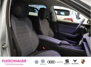 Skoda Superb 2.0 TDI Combi Selection Fahrassistenzpaket AHK Massagesitze Infotainment *sofort*