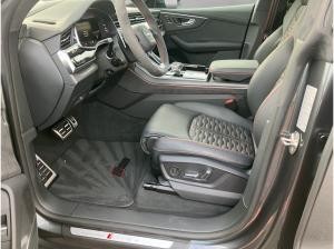 Audi RS Q8 Tiptronic / SOFORT VERFÜGBAR !