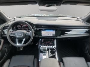 Audi RS Q8 Tiptronic / SOFORT VERFÜGBAR !