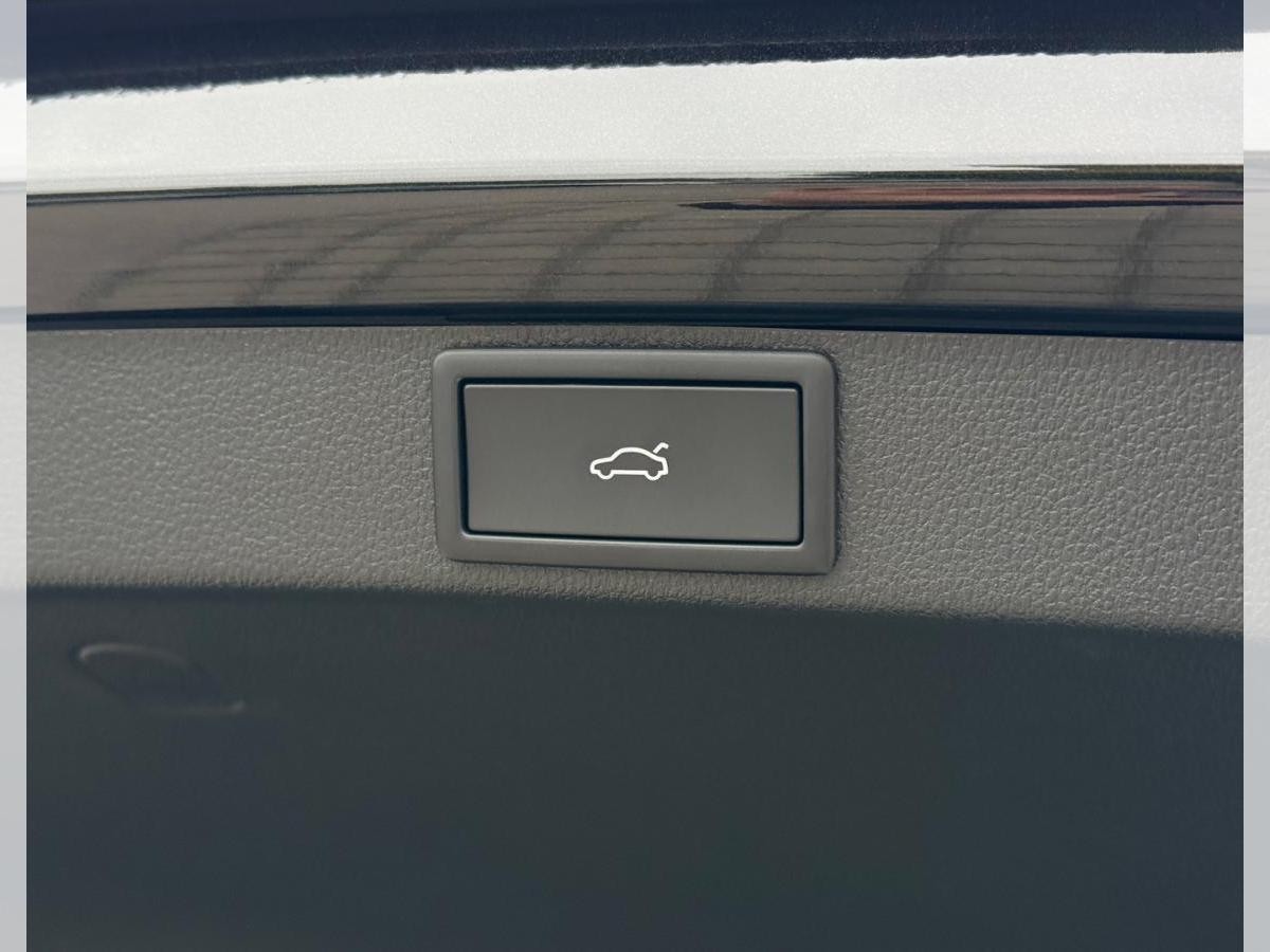 Skoda Octavia Combi SELECTION 2025 1.5 TSI mHEV 110kW DSG (UVP 45.772€/SOFORT) NAV/EASY.OPEN/ASSISTENZ/KAM/5J