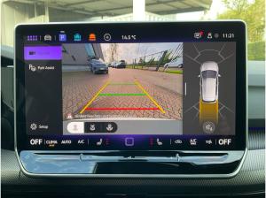 Volkswagen Golf R-Line 1,5 eTSI DSG AHK Kamera Navi
