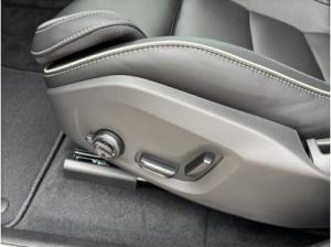 Volvo XC60 T8 Plus Black Edition/Lagom/Lichtpaket