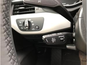 Audi A4 Avant 30 TDI S tronic LED+ACC+NAVI+SITZHZG.