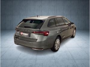 Skoda Octavia Combi Selection 1.5 TSI DSG MATRIX/AHK/