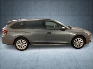 Skoda Octavia Combi Selection 1.5 TSI DSG MATRIX/AHK/