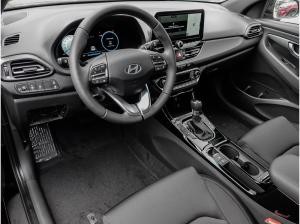 Hyundai i30 Advantage Kombi MY25 DCT Plus Paket Navi LED