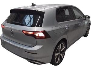 Volkswagen Golf 8 / 1.5 eTSI DSG STYLE WINTERRÄDER GATANTIE