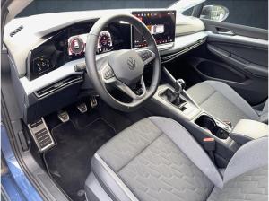 Volkswagen Golf VIII Lim. LED Plus Navi AHK