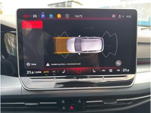 Volkswagen Golf VIII Lim. LED Plus Navi AHK
