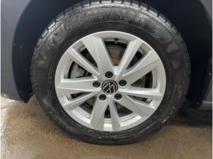 Volkswagen Touran Comfortline 1.5 TSI NAVI KAM SHZ E-KLAPPE