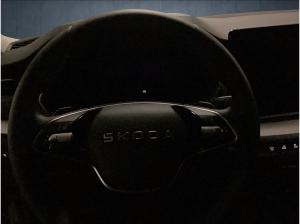 Skoda Octavia Combi Selection 1.5 TSI DSG MATRIX/AHK/