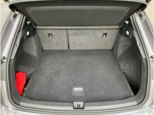 Audi Q4 e-tron advanced 40/ Navi, Pano, LED, RFK, ACC