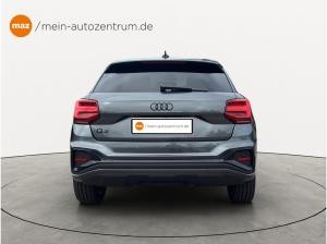 Audi Q2 S line 35 TDI Matrix competition Schwarz