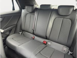 Audi Q2 S line 35 TDI Matrix competition Schwarz
