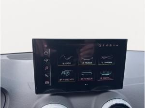 Audi Q2 S line 35 TDI Matrix competition Schwarz