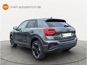 Audi Q2 S line 35 TDI Matrix competition Schwarz