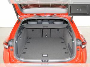 Skoda Superb Combi 2.0 TDI DSG 4x4 - Sportline *DCC*AHK*PANO*CANTON*HUD*STHZG