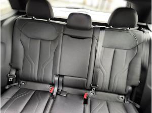 Audi Q3 SUV TFSI S tronic 2x Sline KAM SHZ NAV