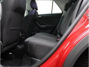 Volkswagen T-Roc Style 1.5 TSI DSG / Navi, App, LED+, RFK