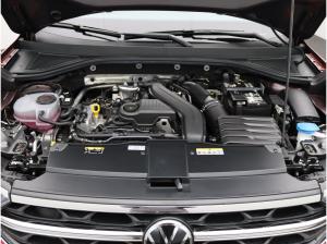 Volkswagen T-Roc Style 1.5 TSI DSG / Navi, App, LED+, RFK