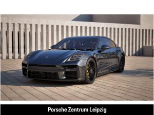 Porsche Panamera GTS Burmester HUD PCCB Massage InnoDrive