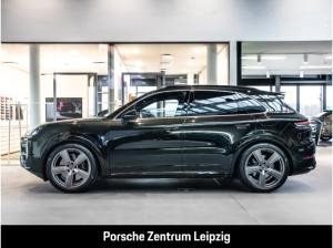 Porsche Cayenne Turbo E-Hybrid FnW dunkelolive PDCC Burmester SportDesign