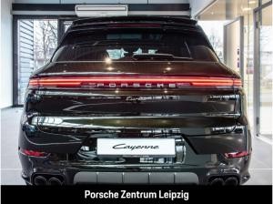Porsche Cayenne Turbo E-Hybrid FnW dunkelolive PDCC Burmester SportDesign