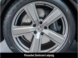 Porsche Cayenne Turbo E-Hybrid FnW dunkelolive PDCC Burmester SportDesign