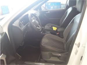 Volkswagen Tiguan Allspace 2.0 TDI DSG 4Motion Navi IQ.Light DAB+ FrontAssist
