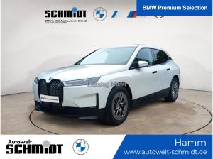 BMW ix xDrive40 Klimaaut. AHK Komfortzugang