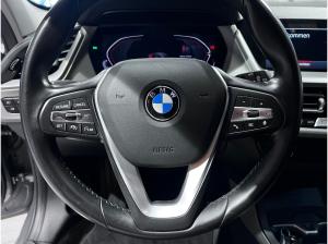 BMW 118 Advantage ACC+LED+SHZ+Kam+Navi