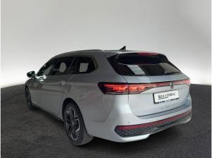 Volkswagen Passat Variant R-LINE 2.0 TDI DSG NP= 65.020 €