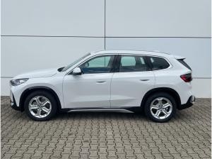 BMW iX1 xDrive30e Sofort Verfügbar +1.000€ Wert Guthaben auf Original Zubehör oder Winterräder