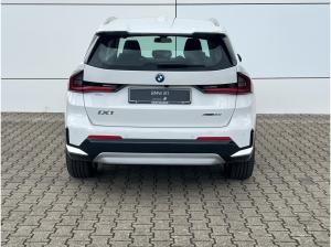 BMW iX1 xDrive30e Sofort Verfügbar +1.000€ Wert Guthaben auf Original Zubehör oder Winterräder