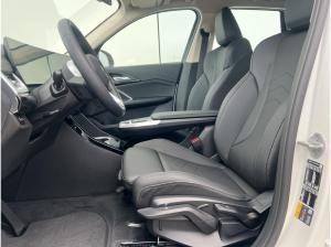 BMW iX1 xDrive30e Sofort Verfügbar +1.000€ Wert Guthaben auf Original Zubehör oder Winterräder