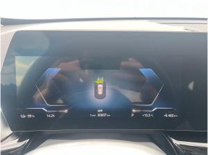 BMW iX1 xDrive30e Sofort Verfügbar +1.000€ Wert Guthaben auf Original Zubehör oder Winterräder