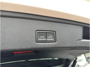 Volkswagen Touareg 3.0 TSI R-Line HUD Pano Std.Heizung