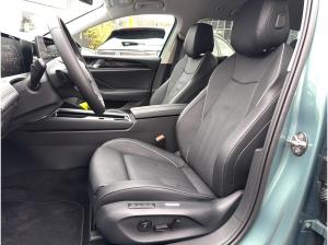 Volkswagen Passat Variant HUD Leder IQ DCC DSG